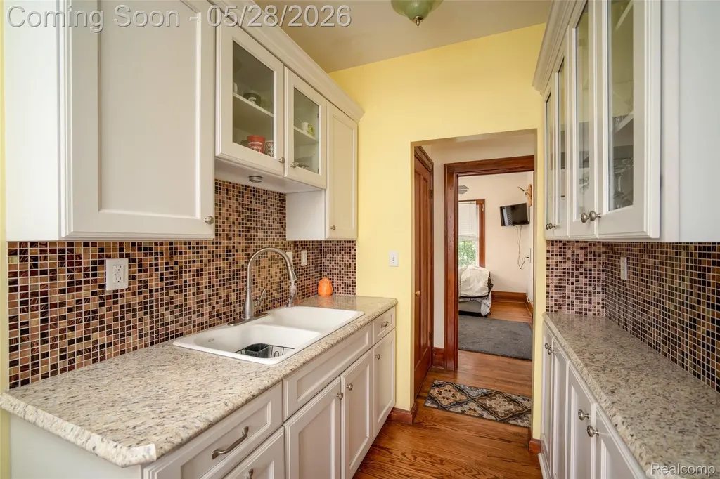 255 Ideal Street Milan City MI 48160