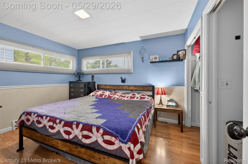 985 S Park Street Highland Charter Township MI 48356