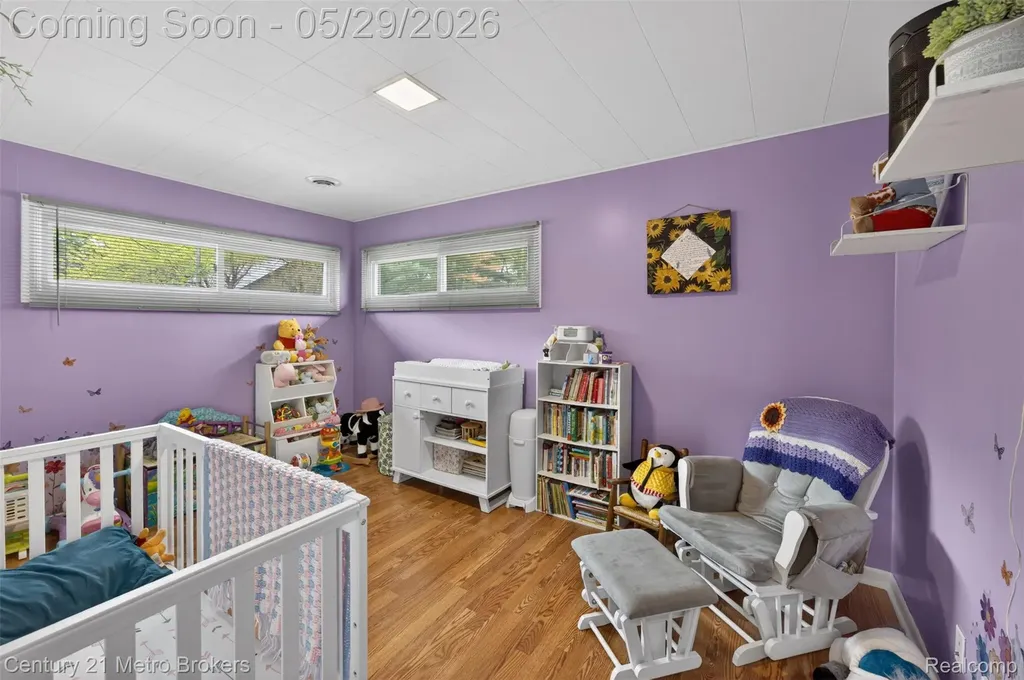 985 S Park Street Highland Charter Township MI 48356