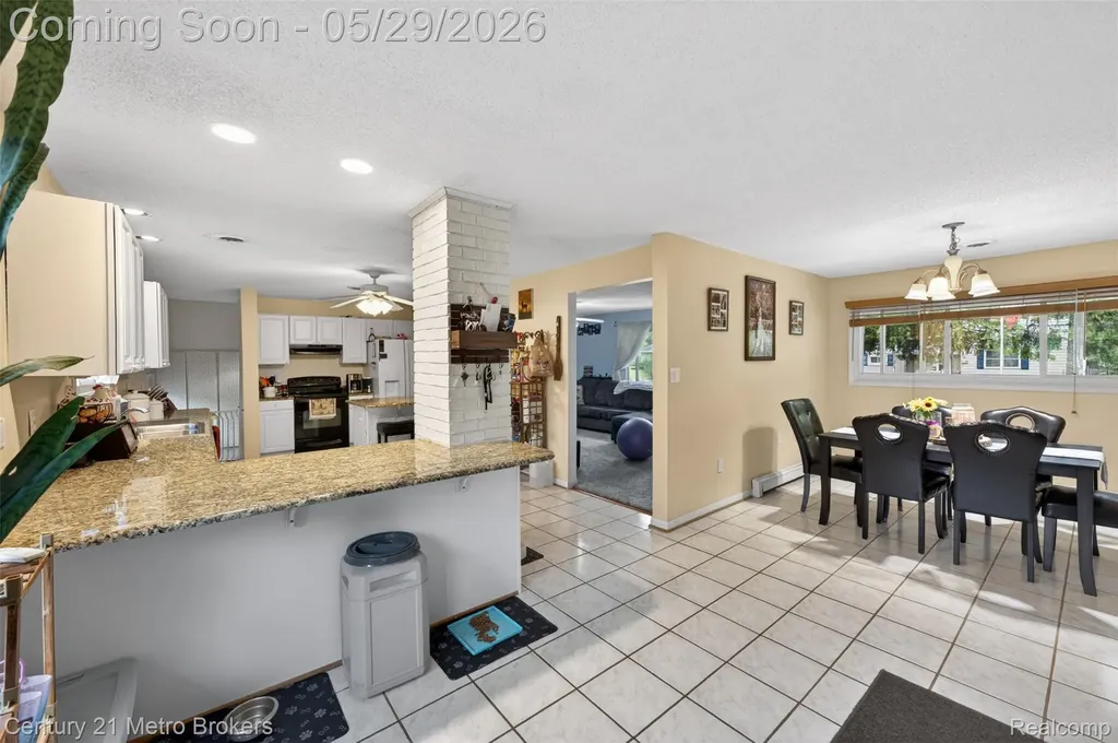 985 S Park Street Highland Charter Township MI 48356