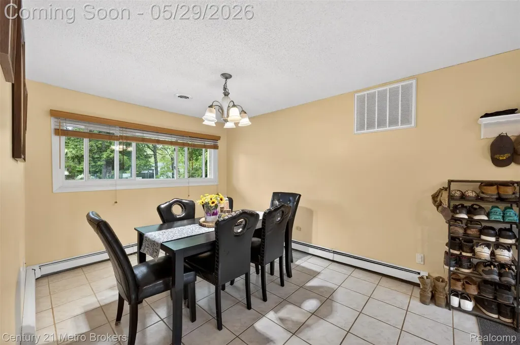 985 S Park Street Highland Charter Township MI 48356