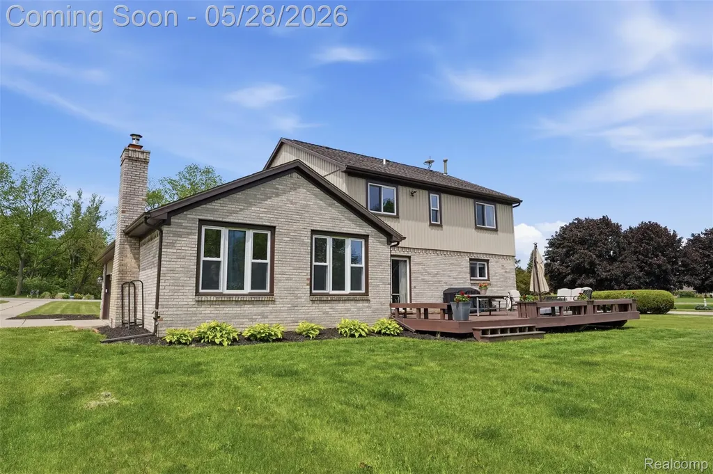 8792 Salem Farms Drive Salem Township MI 48178