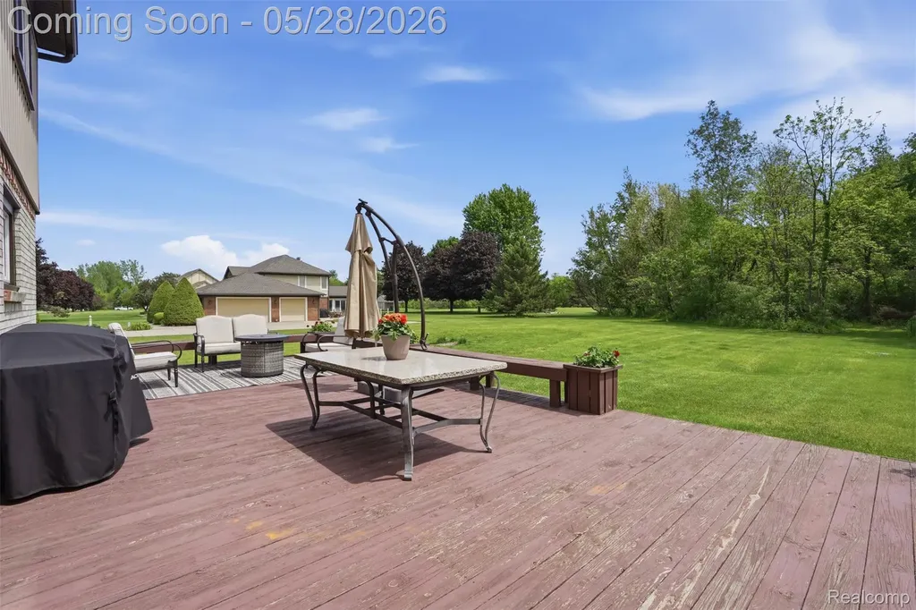 8792 Salem Farms Drive Salem Township MI 48178