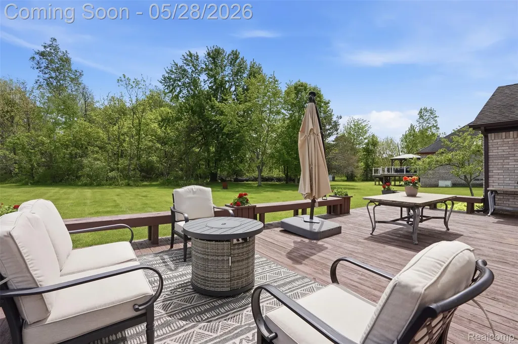 8792 Salem Farms Drive Salem Township MI 48178