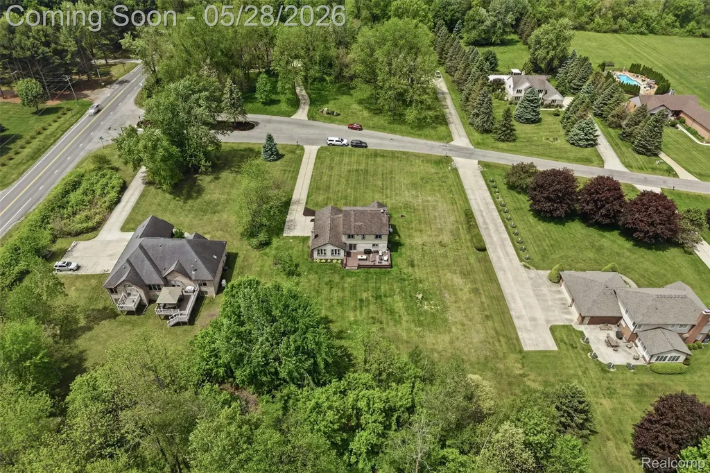 8792 Salem Farms Drive Salem Township MI 48178