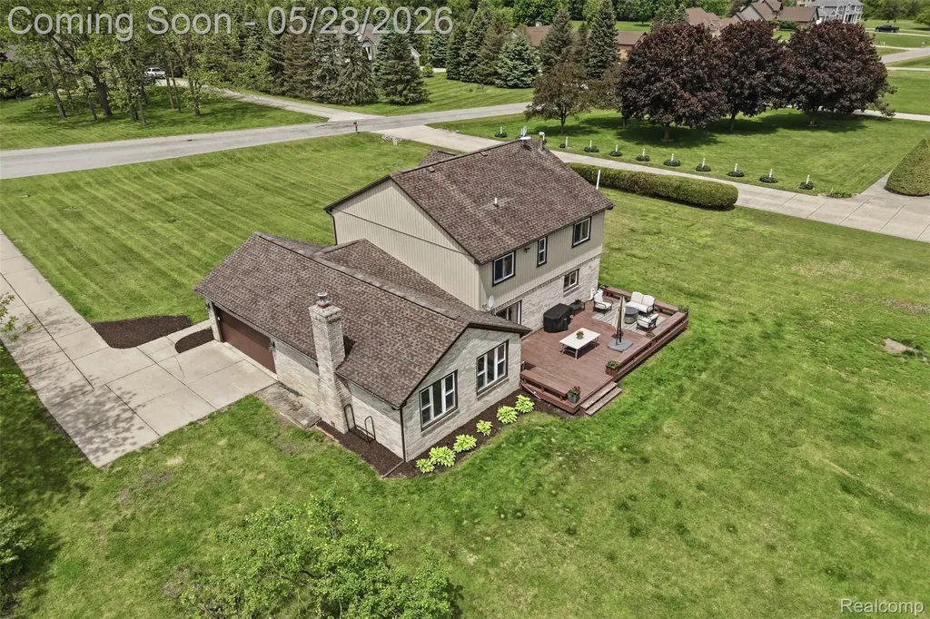8792 Salem Farms Drive Salem Township MI 48178