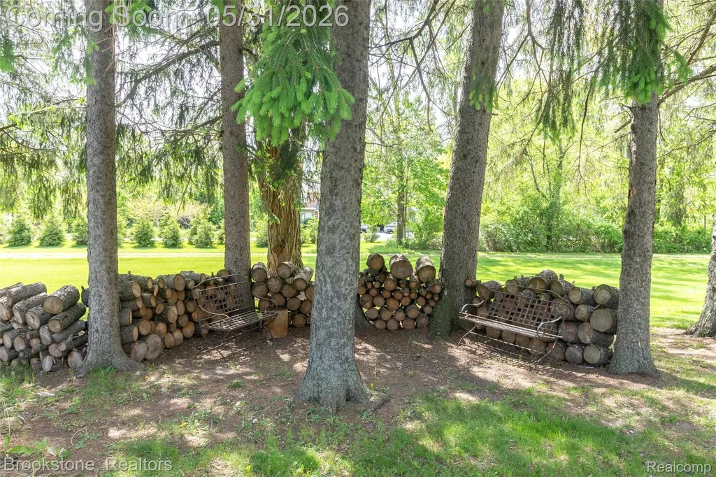 8322 Buckell Lake Groveland Township MI 48442