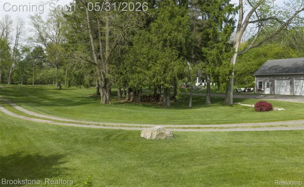 8322 Buckell Lake Groveland Township MI 48442