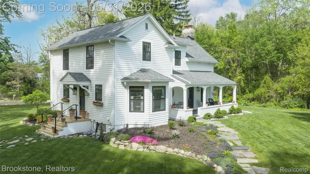 8322 Buckell Lake Groveland Township MI 48442