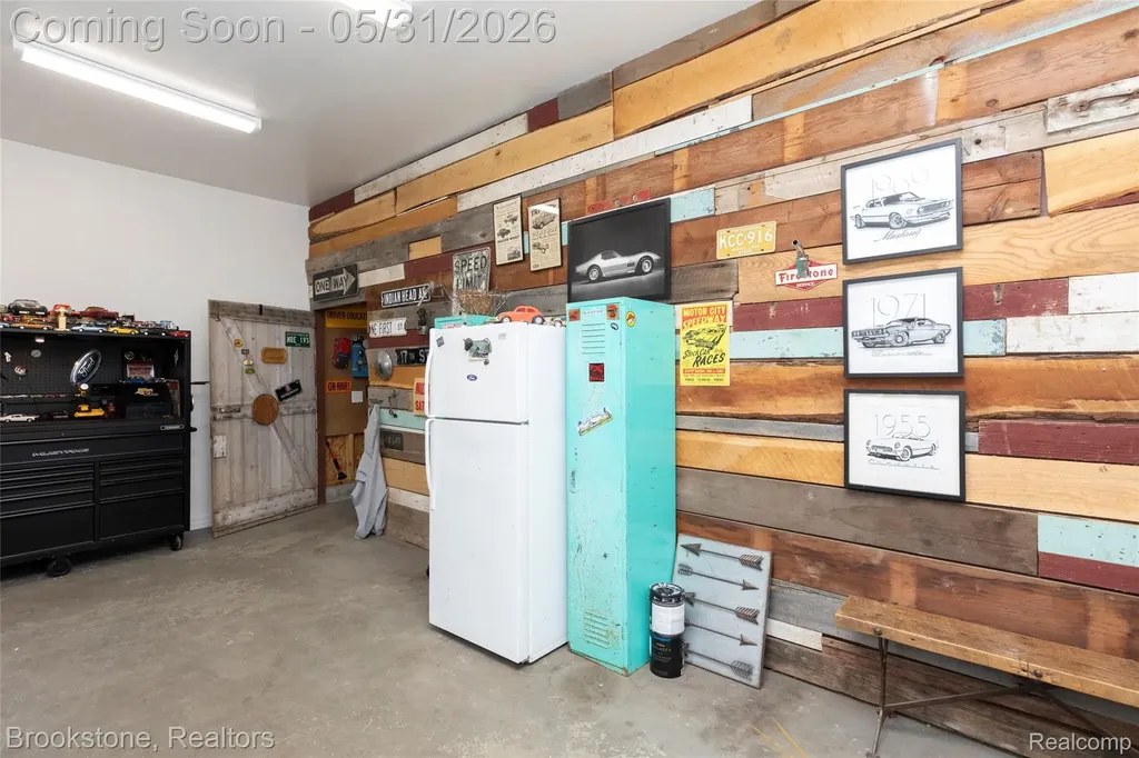 8322 Buckell Lake Groveland Township MI 48442