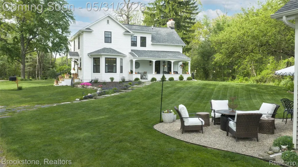 8322 Buckell Lake Groveland Township MI 48442