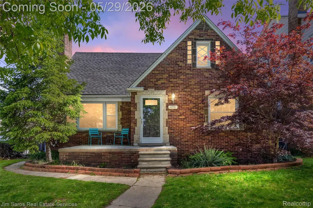 474 Madison Street Grosse Pointe Farms City MI 48236