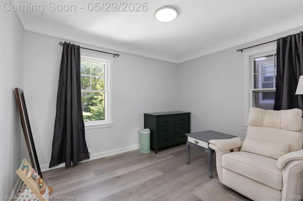 474 Madison Street Grosse Pointe Farms City MI 48236