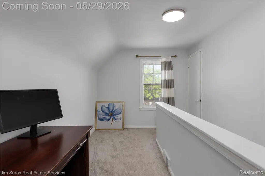474 Madison Street Grosse Pointe Farms City MI 48236