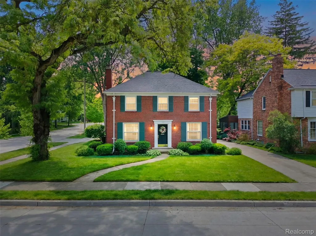 840 Beechmont Street Dearborn City MI 48124