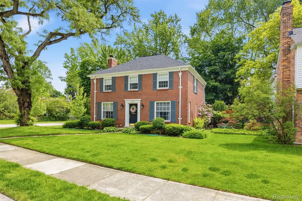 840 Beechmont Street Dearborn City MI 48124