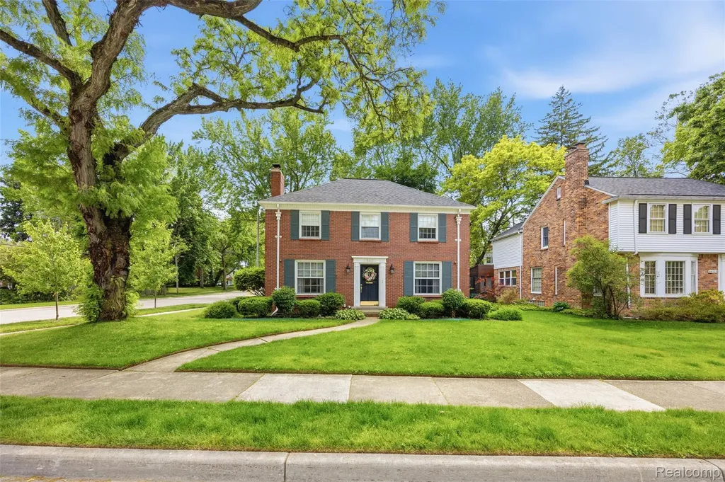 840 Beechmont Street Dearborn City MI 48124