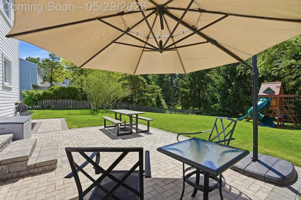 60491 Lamplighter Drive Lyon Charter Township MI 48165