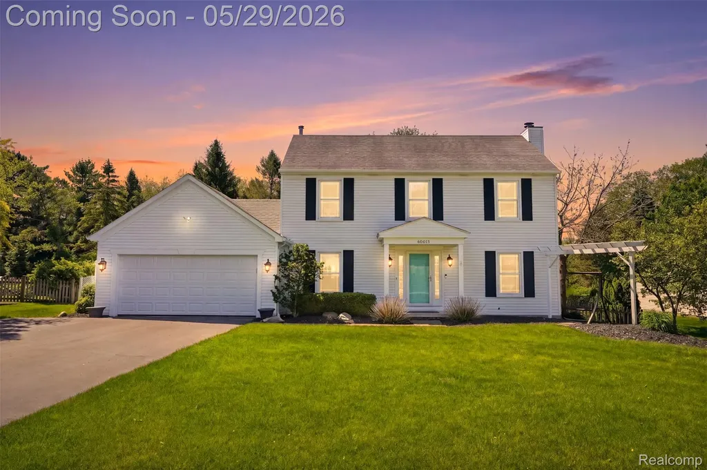 60491 Lamplighter Drive Lyon Charter Township MI 48165