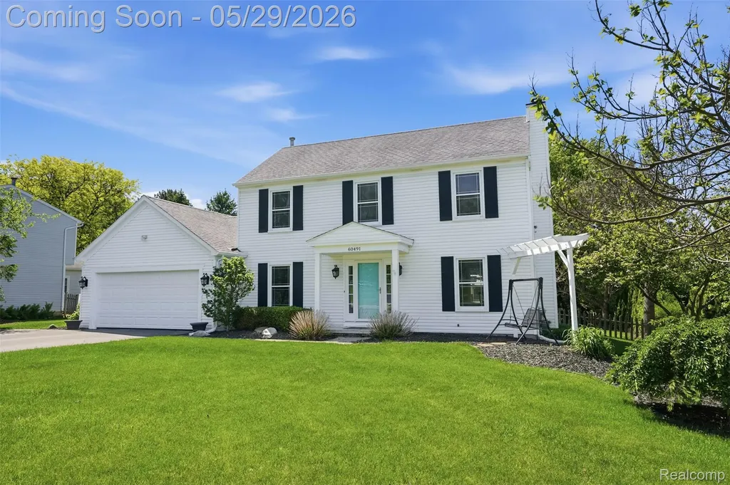 60491 Lamplighter Drive Lyon Charter Township MI 48165