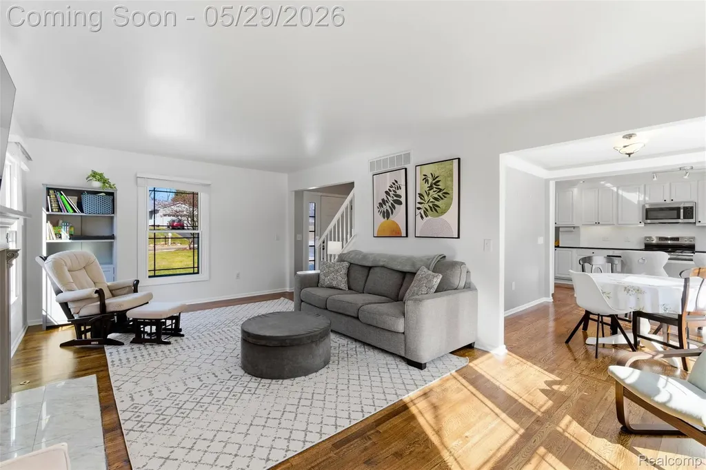60491 Lamplighter Drive Lyon Charter Township MI 48165