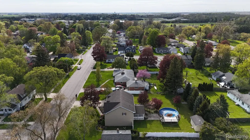 285 W Irwin Street Bad Axe City MI 48413