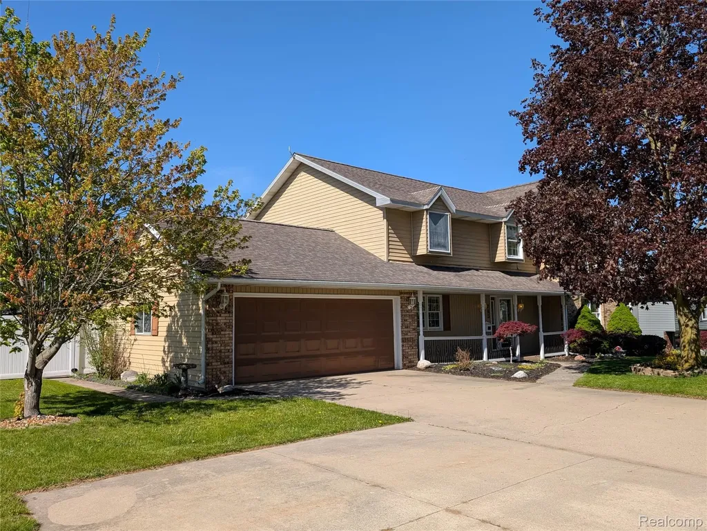 285 W Irwin Street Bad Axe City MI 48413