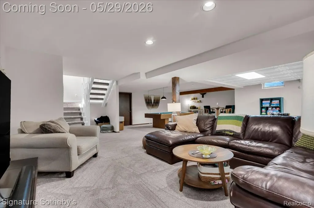 6692 Balmoral Terrace Independence Charter Township MI 48346