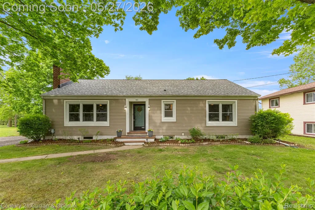 411 S Adrian Street Tecumseh City MI 49286