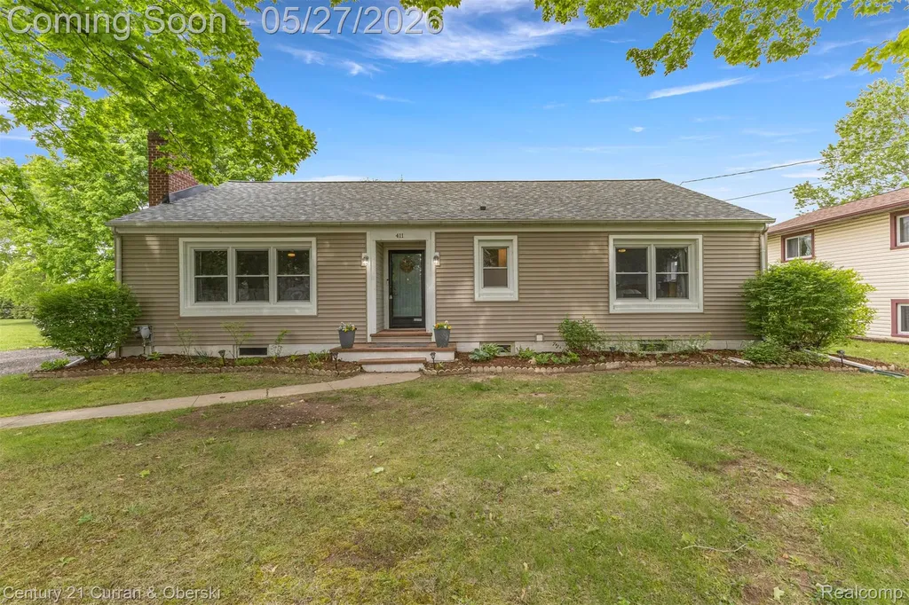 411 S Adrian Street Tecumseh City MI 49286