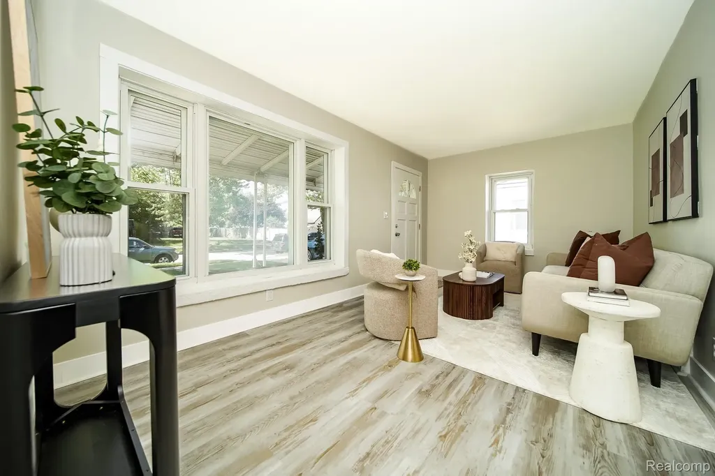 29114 Richard Street Westland City MI 48186