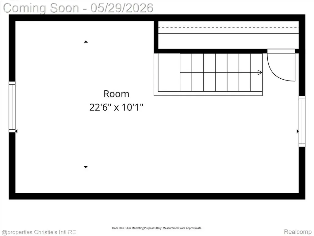 8740 Saratoga Street Oak Park City MI 48237