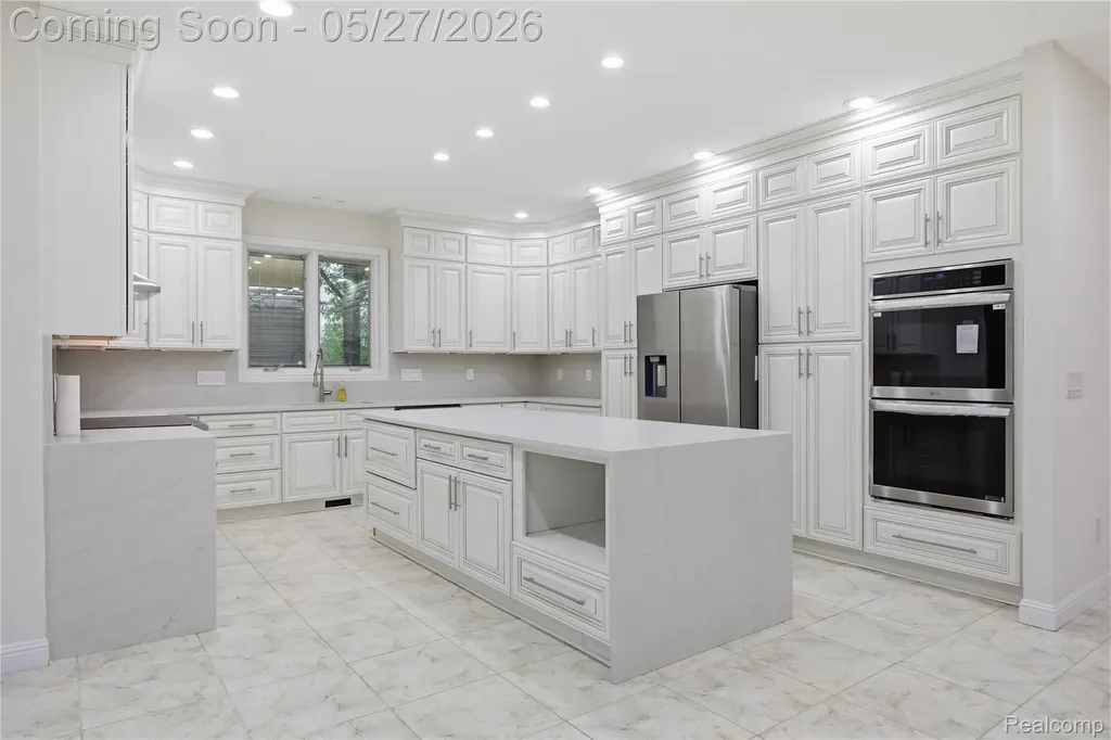 46500 Ryan Road Shelby Charter Township MI 48317