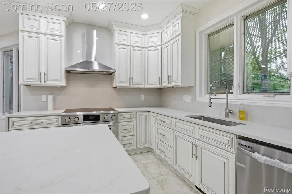 46500 Ryan Road Shelby Charter Township MI 48317