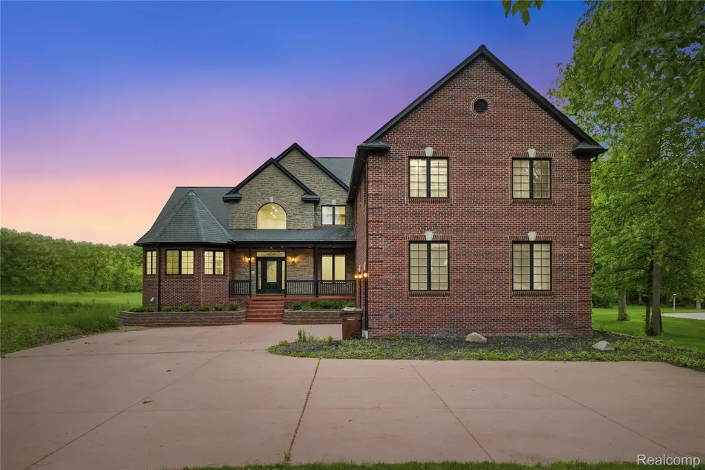 46500 Ryan Road Shelby Charter Township MI 48317