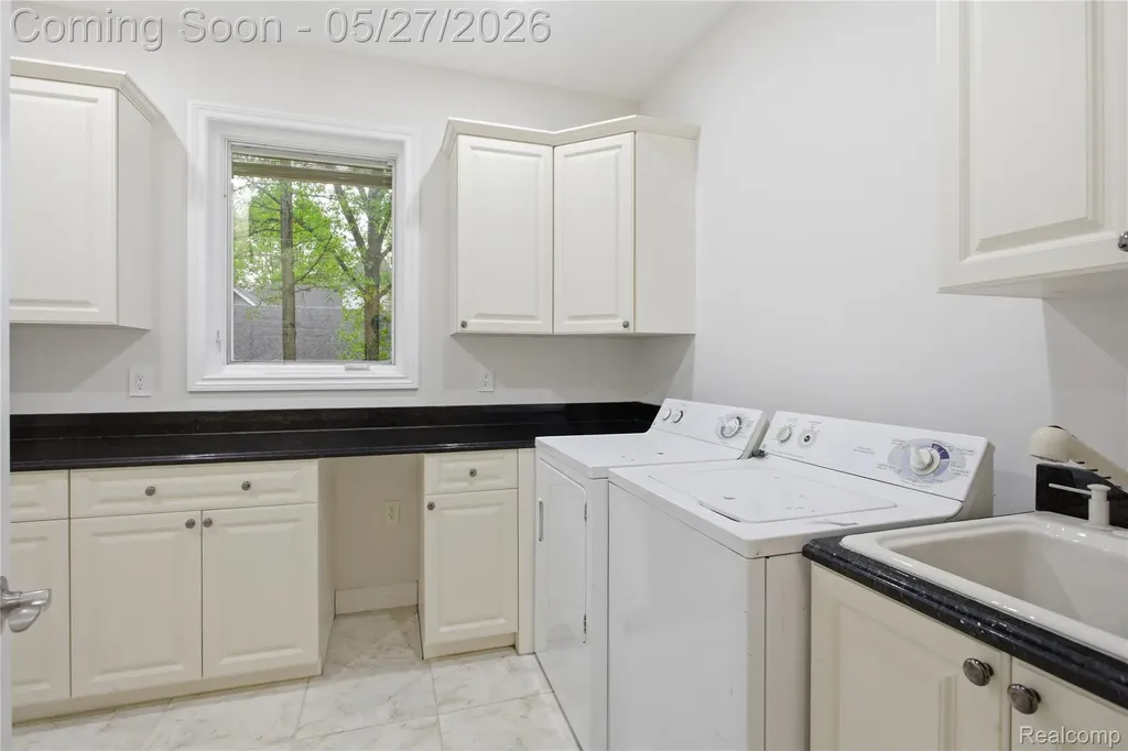 46500 Ryan Road Shelby Charter Township MI 48317