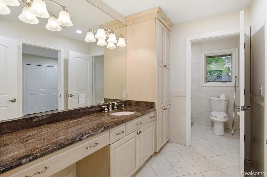 46500 Ryan Road Shelby Charter Township MI 48317