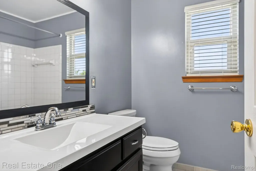 17482 Snapdragon Drive Brownstown Charter Township MI 48173