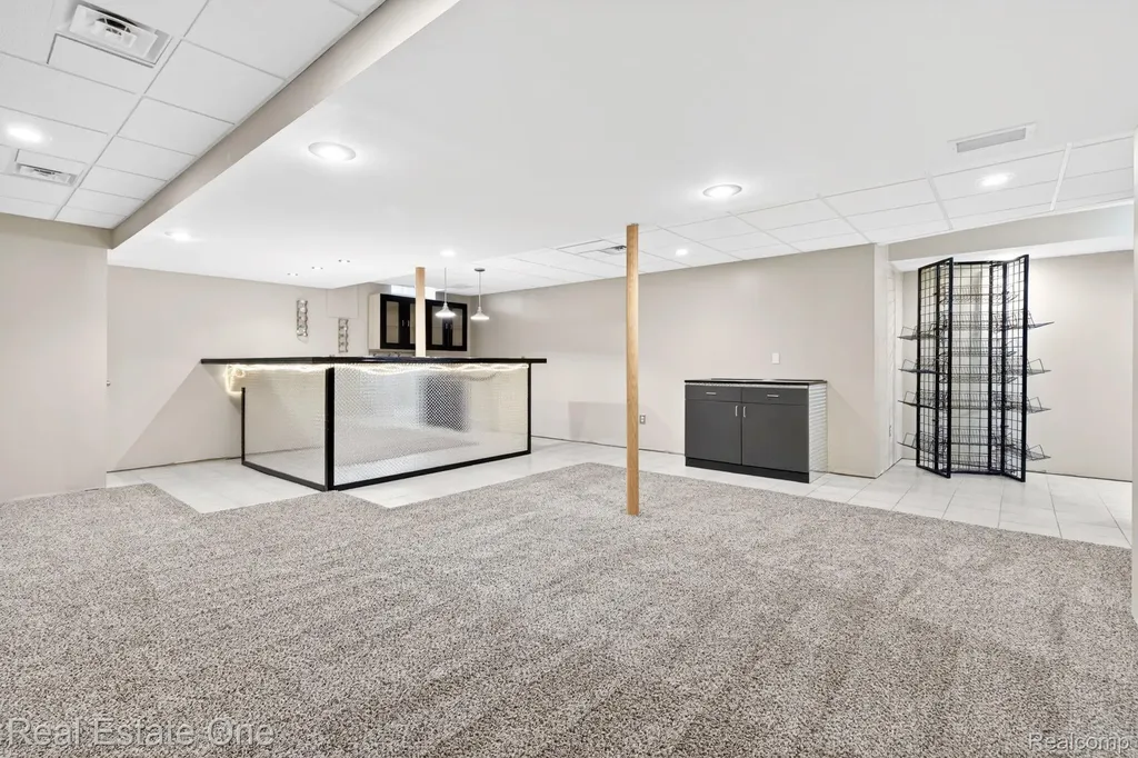17482 Snapdragon Drive Brownstown Charter Township MI 48173