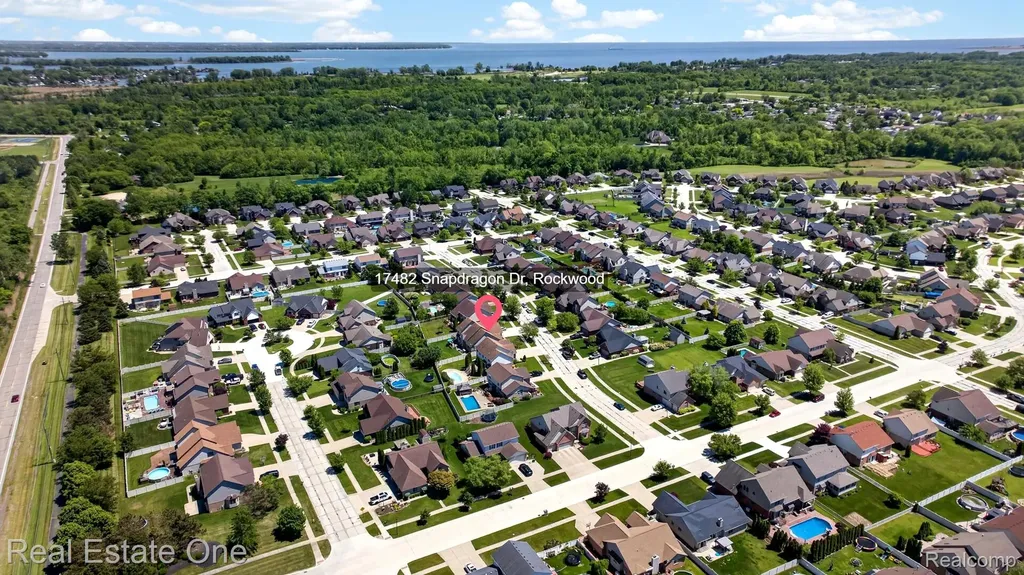 17482 Snapdragon Drive Brownstown Charter Township MI 48173