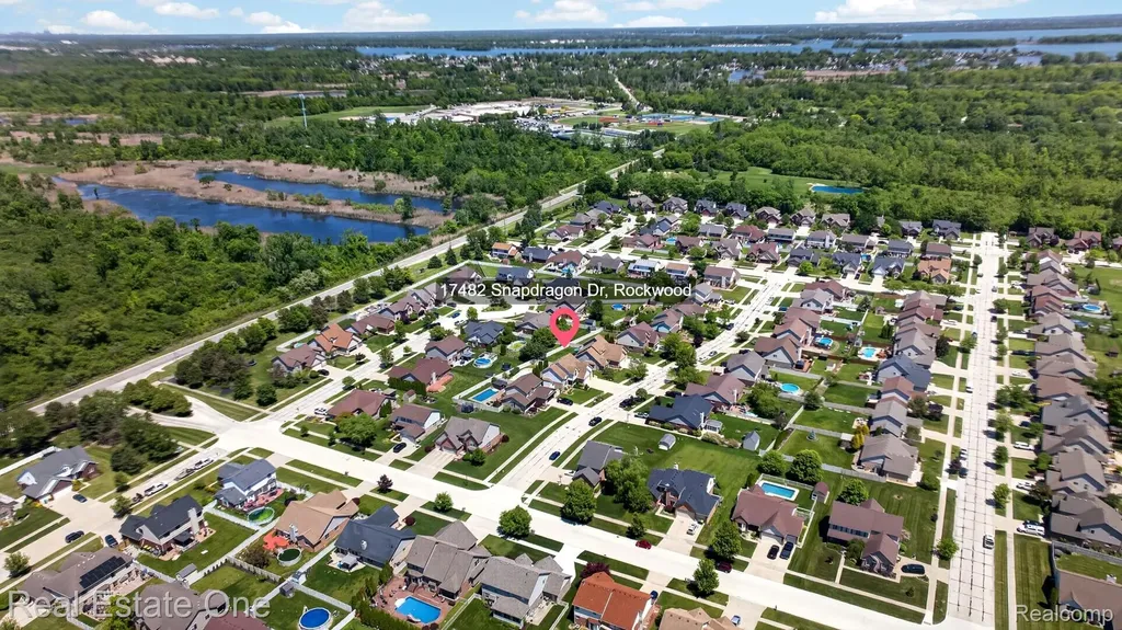 17482 Snapdragon Drive Brownstown Charter Township MI 48173