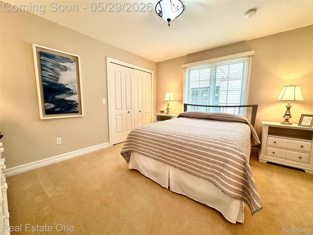 306 Woodward Avenue Rochester City MI 48307