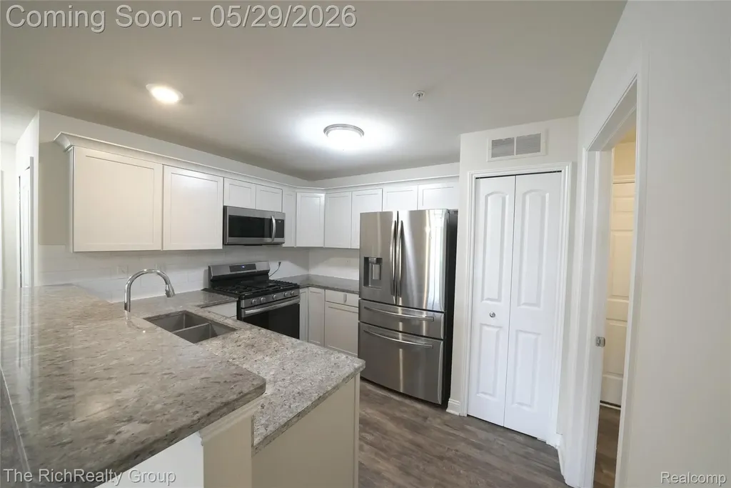 45646 Aragon Lane Canton Charter Township MI 48187
