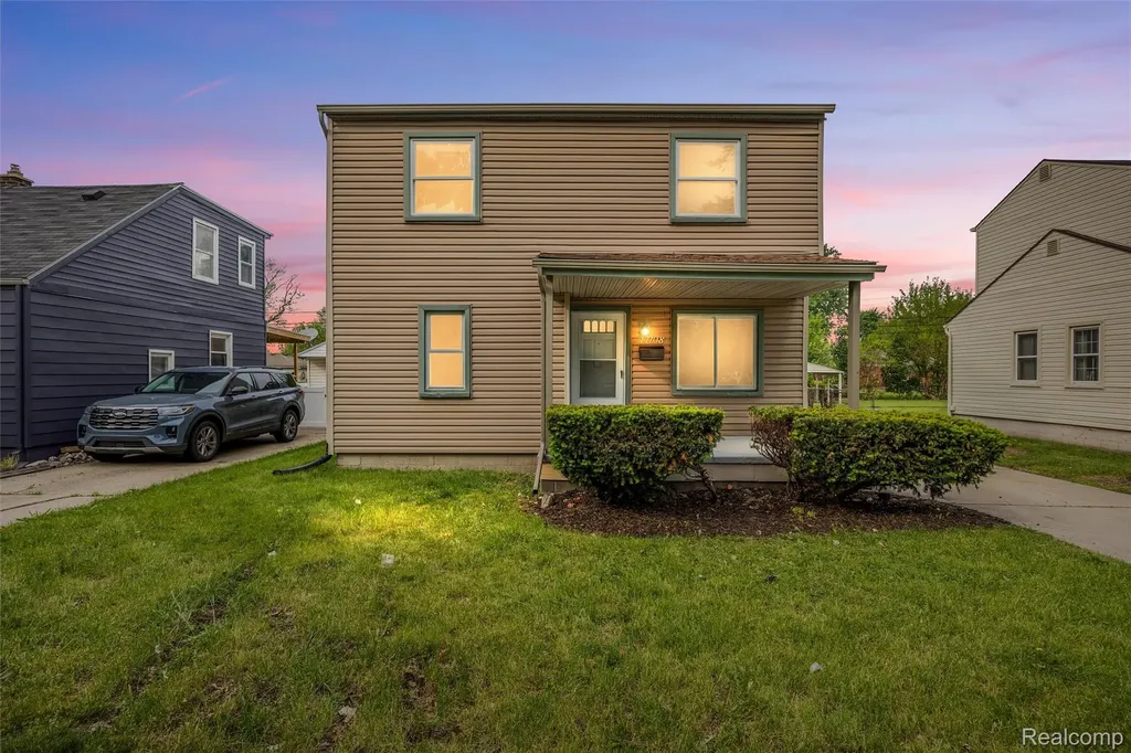 17108 Arlington Avenue Allen Park City MI 48101