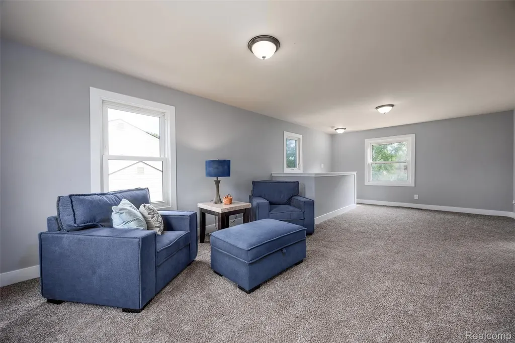 17108 Arlington Avenue Allen Park City MI 48101