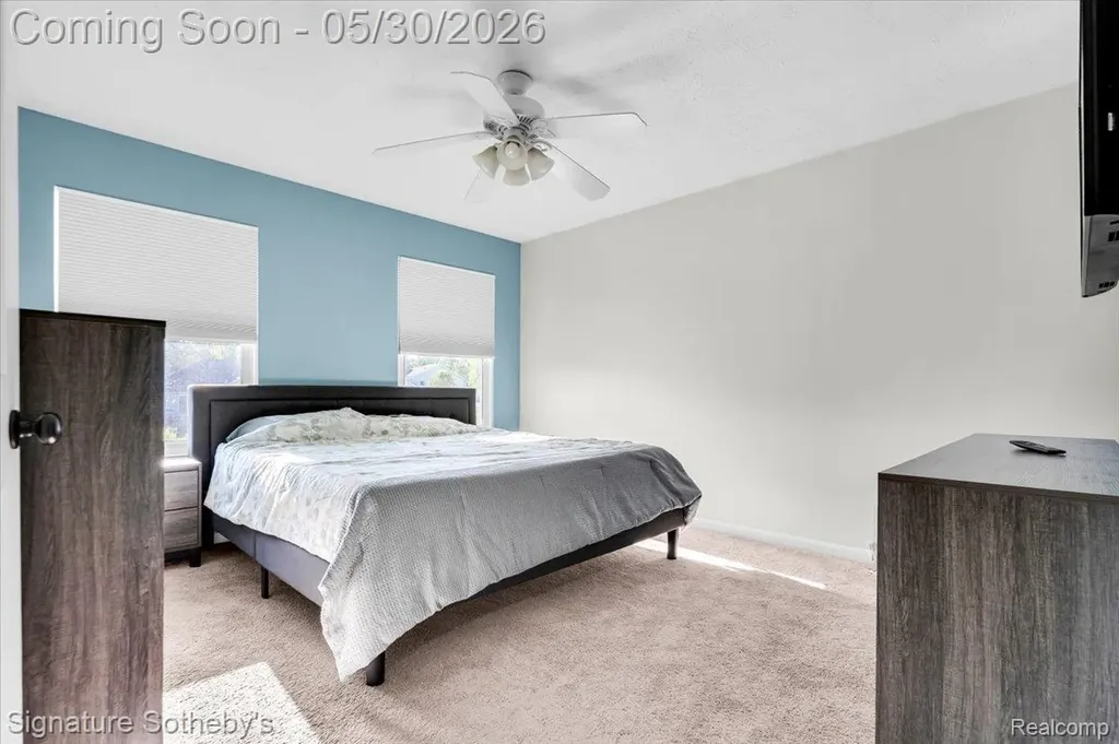 422 Coventry Lane Mason City MI 48854