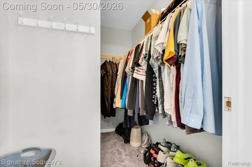 422 Coventry Lane Mason City MI 48854