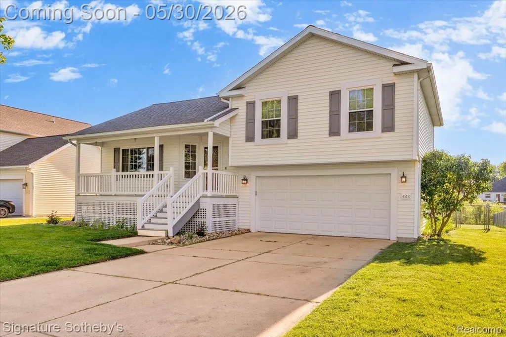 422 Coventry Lane Mason City MI 48854