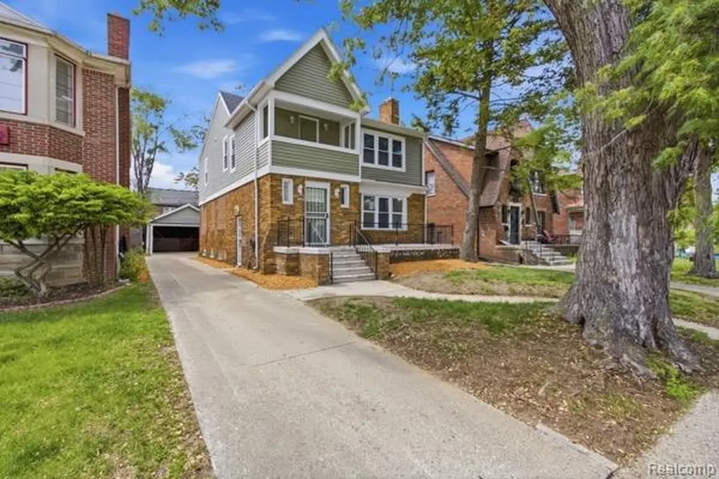 17369 Wisconsin Street Detroit City MI 48221