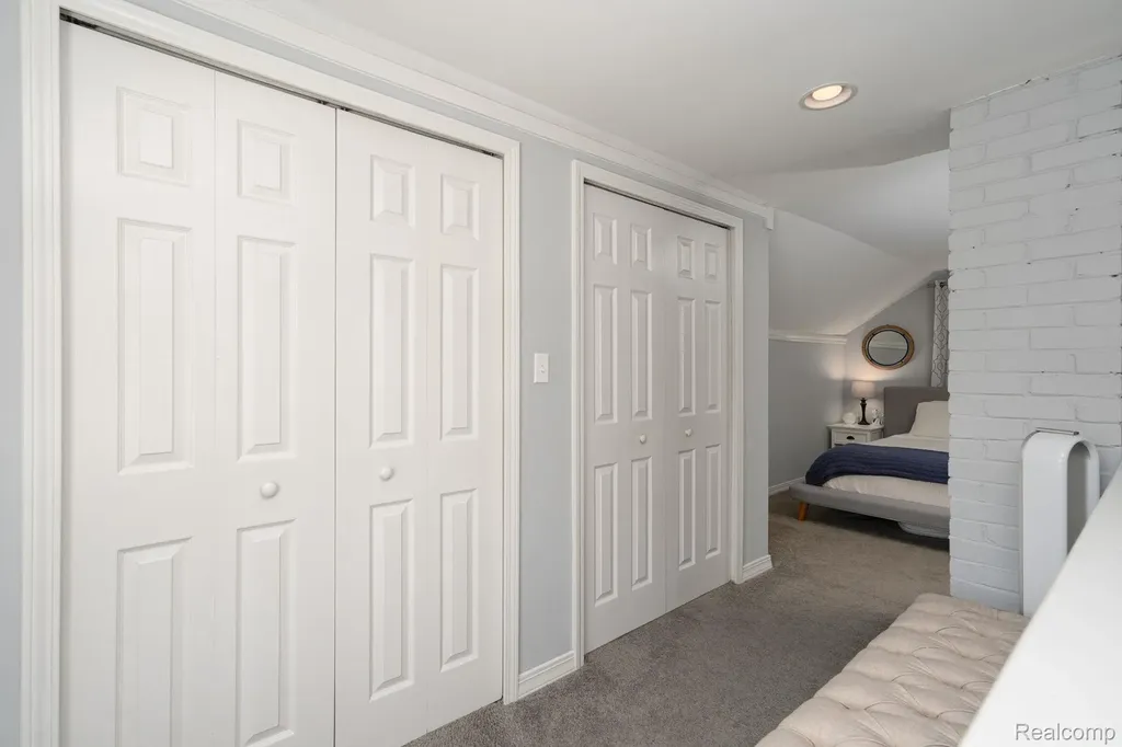 2036 Gardner Avenue Berkley City MI 48072